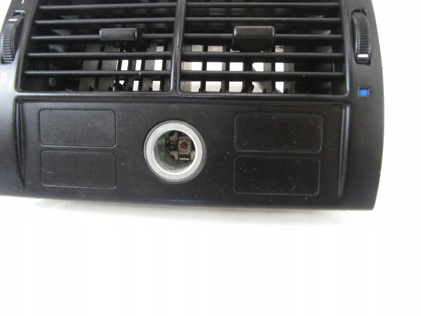 grid air conditioning devices air rear part BMW e53 X5