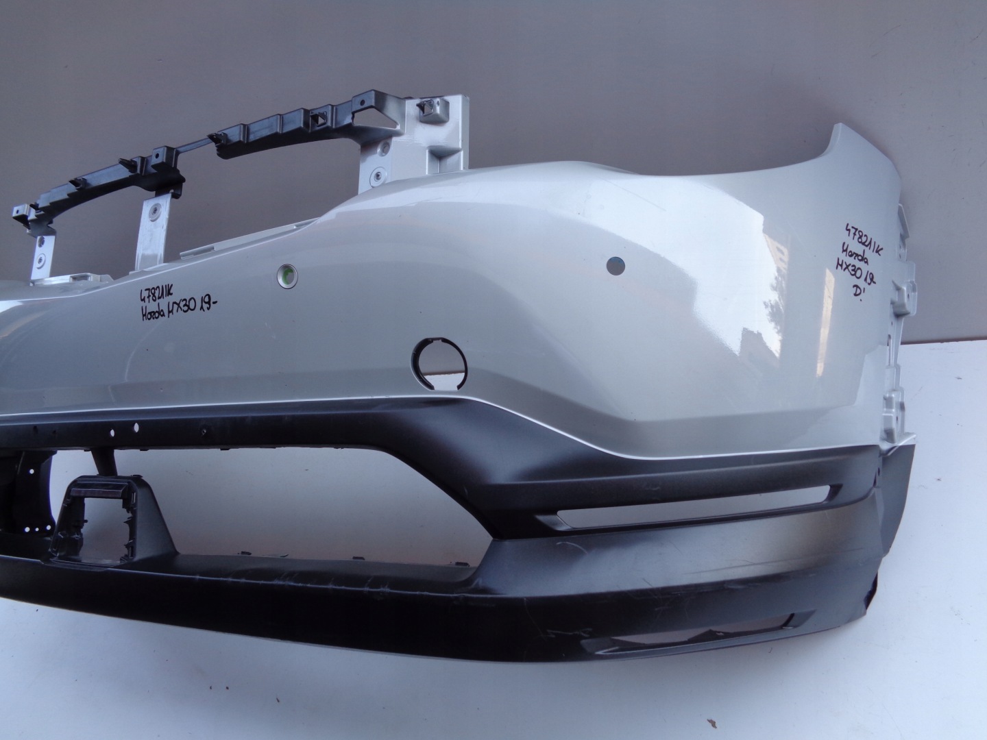 Frontstoßstange MAZDA MX30 19- NR 47821