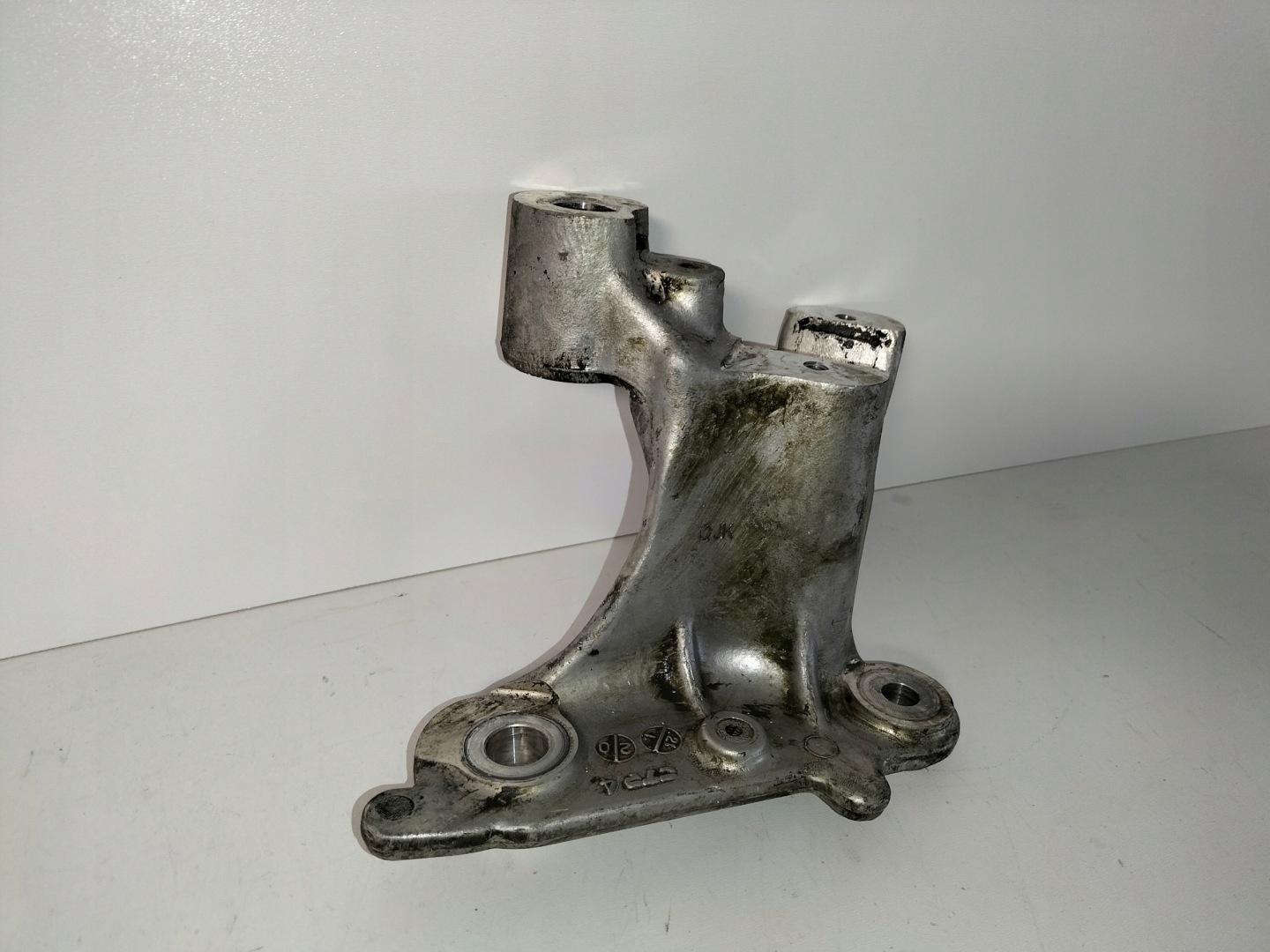 Halter Halter drazka des stabilisators rechts RENAULT MEGANE 4 IV 16