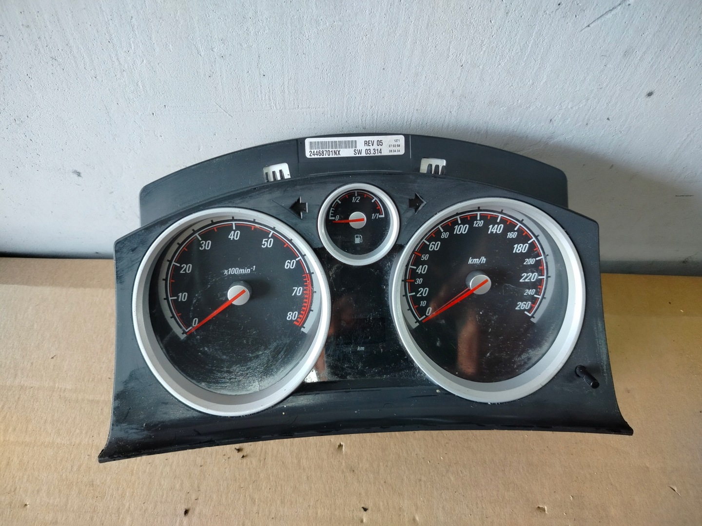 ASTRA H III 1.6 dials dials 24468701NX