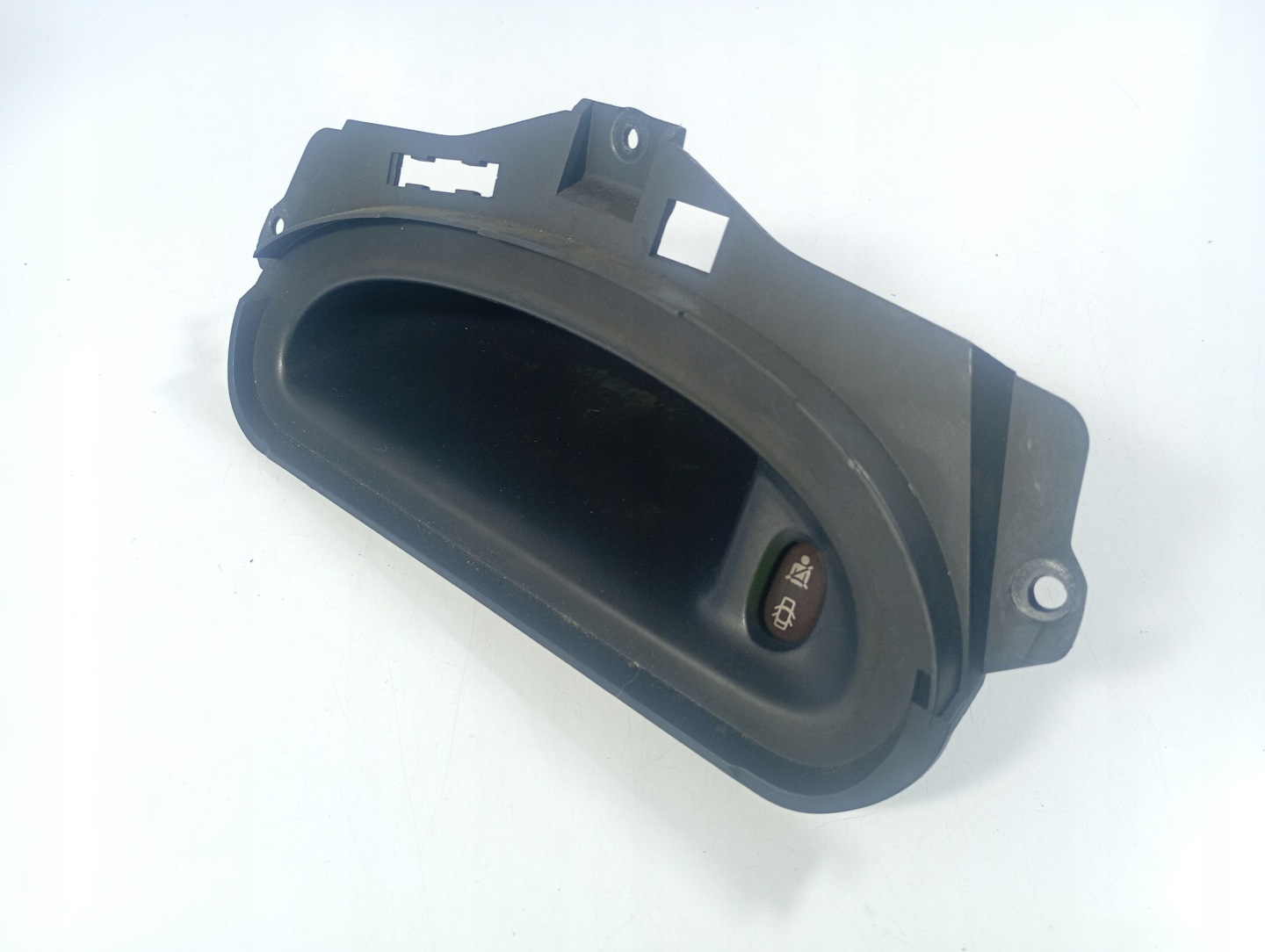 Renault Megane 1 and 95-03 passenger compartment OE 7700840696