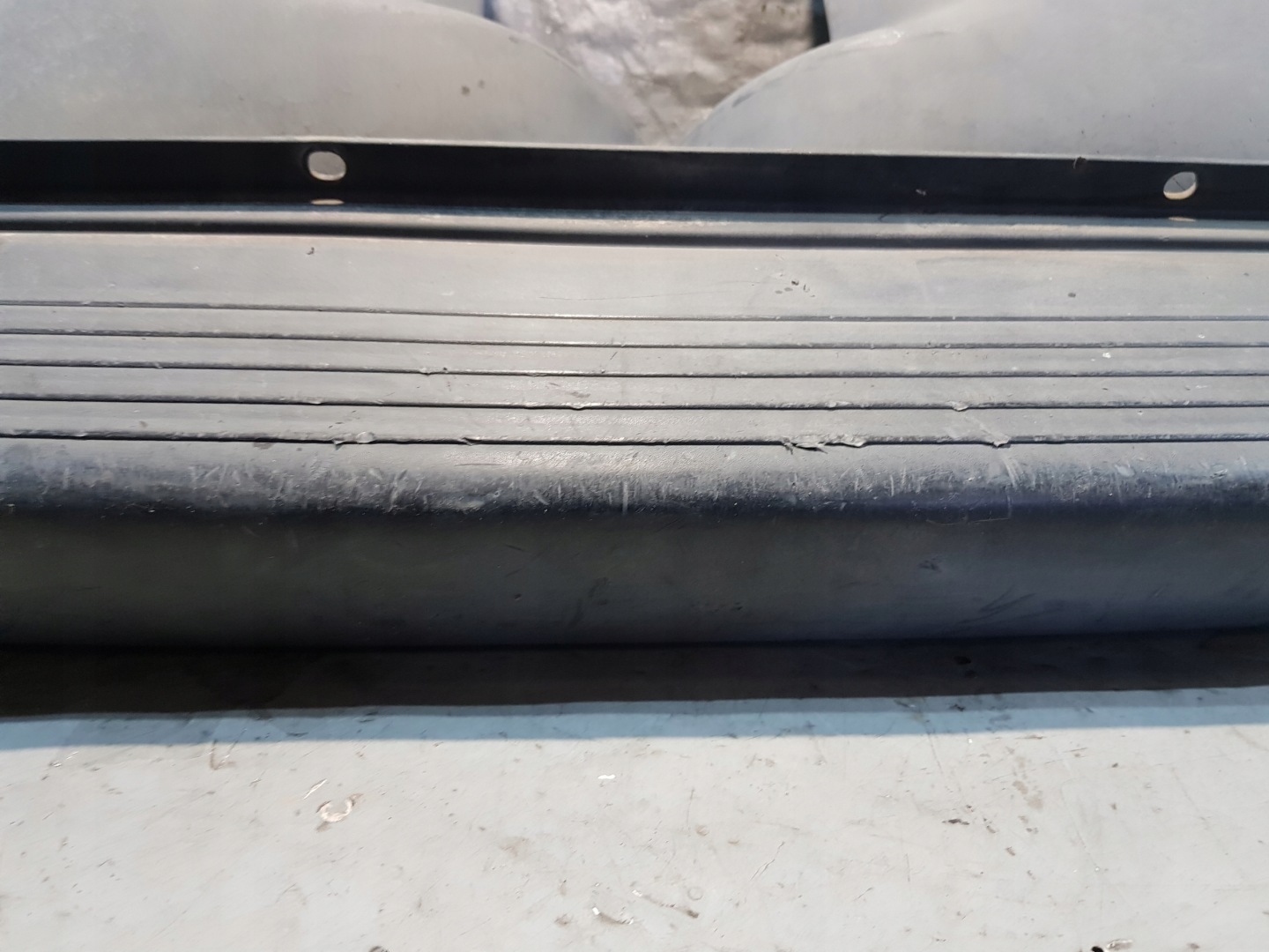 Paraurti posteriore KOMPLET FIAT DOBLO e 1.9D 01r.