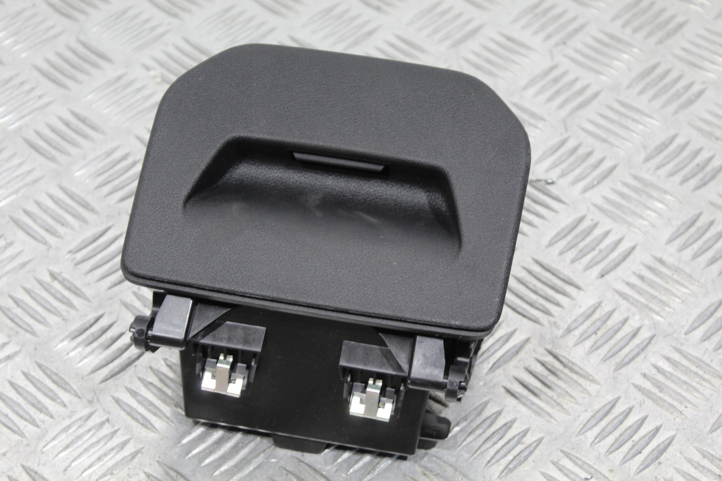 passenger compartment consoles BMW 1 M1 F40