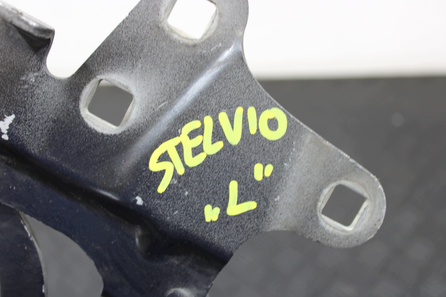 hinge bonnets left ALFA ROMEO STELVIO