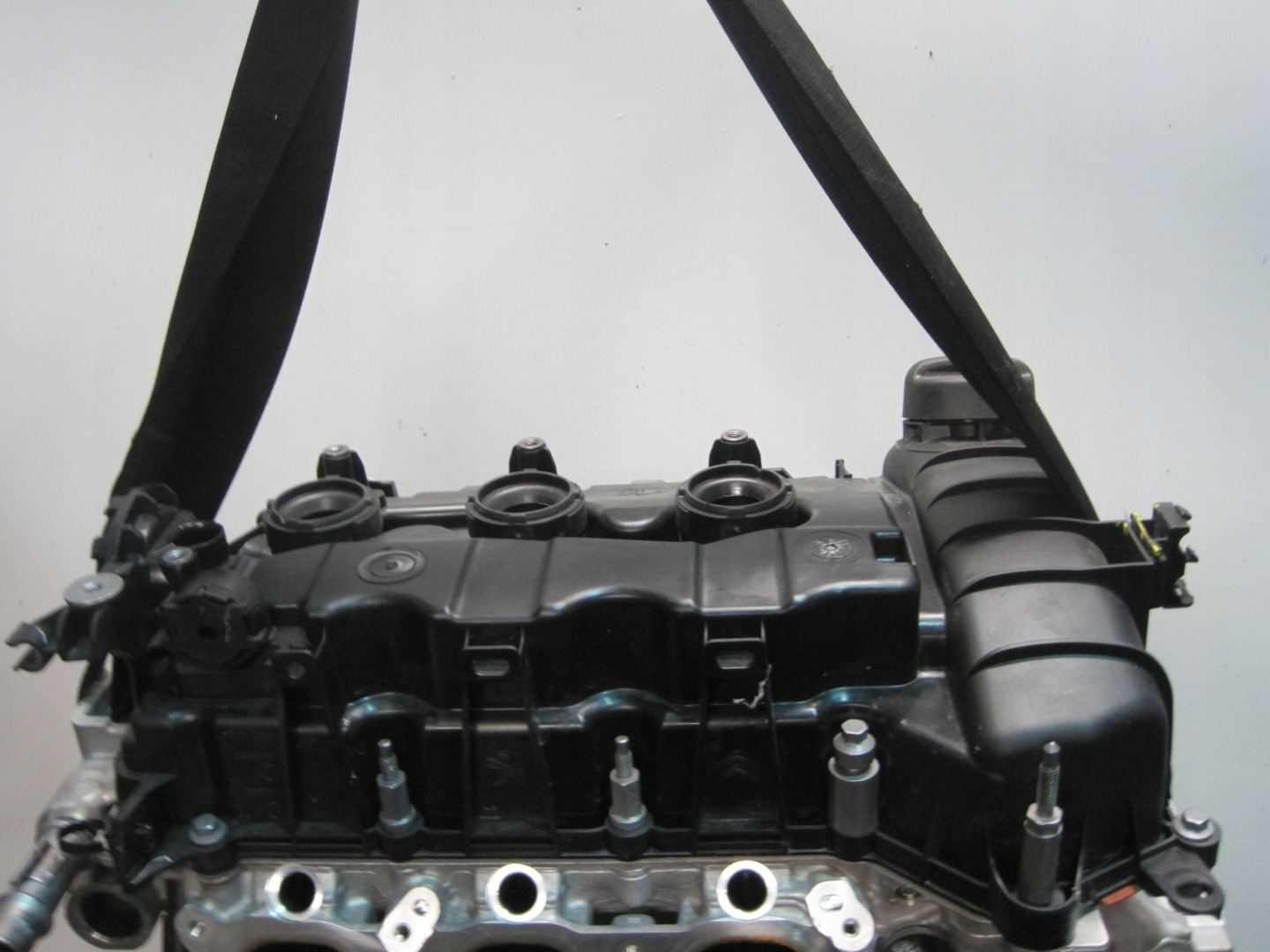 engine MOTOR OPEL CORSA F 1.2 VTI 10XKDN pillar