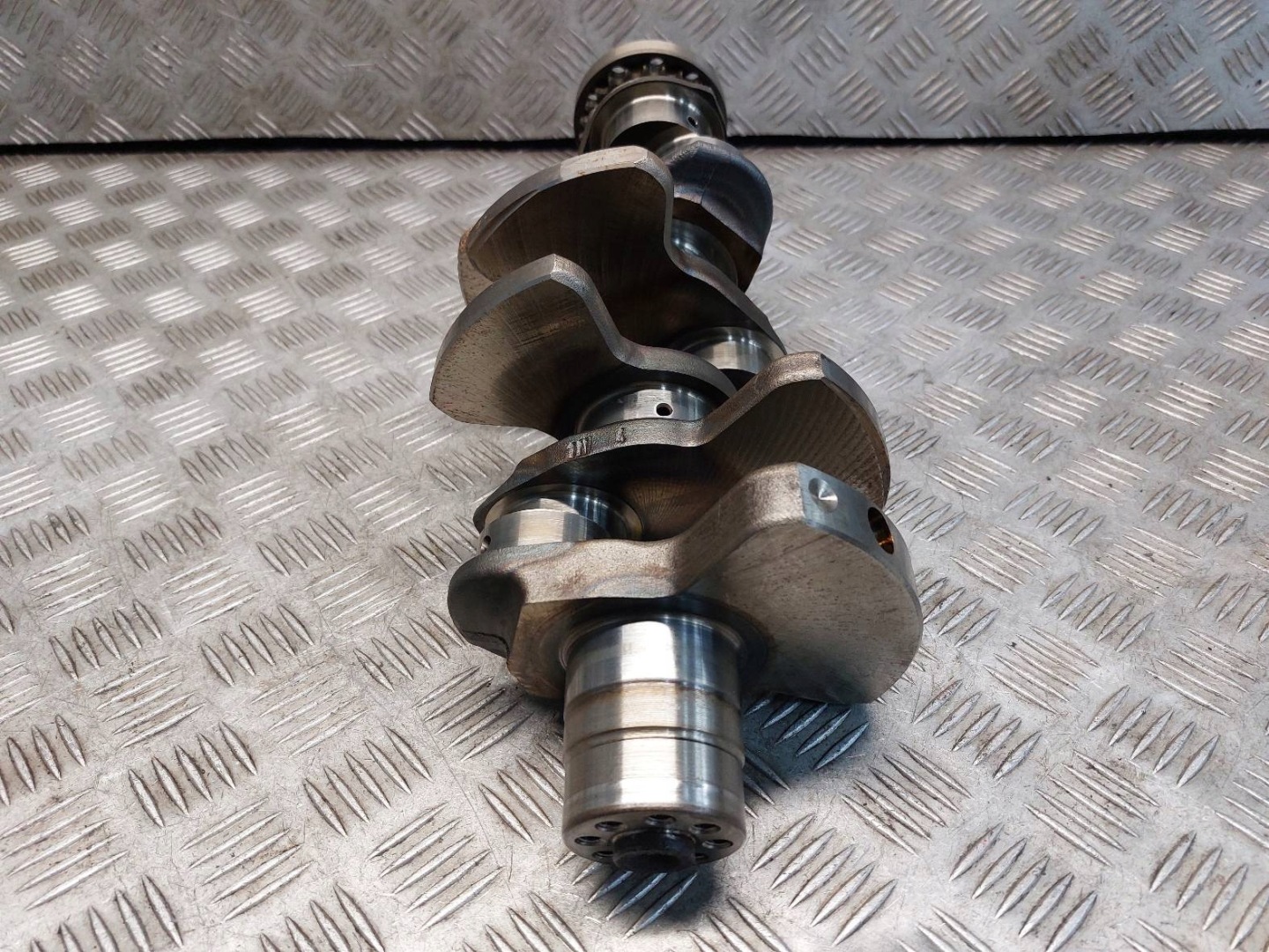 crank AUDI A6 C6 2.4 V6 06EG BDW