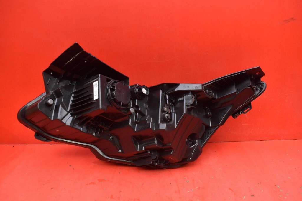 REFLEKTOR right light front FULL LED EU 92102-CV1 KIA EV6 21