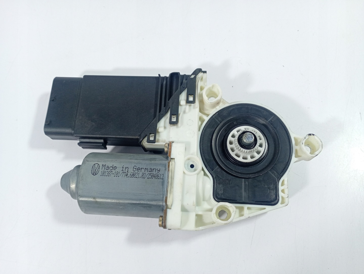 engine mini motor windows LEWEJ PRZEDNIEJ OE 1J1959801C VW BORA 99-01