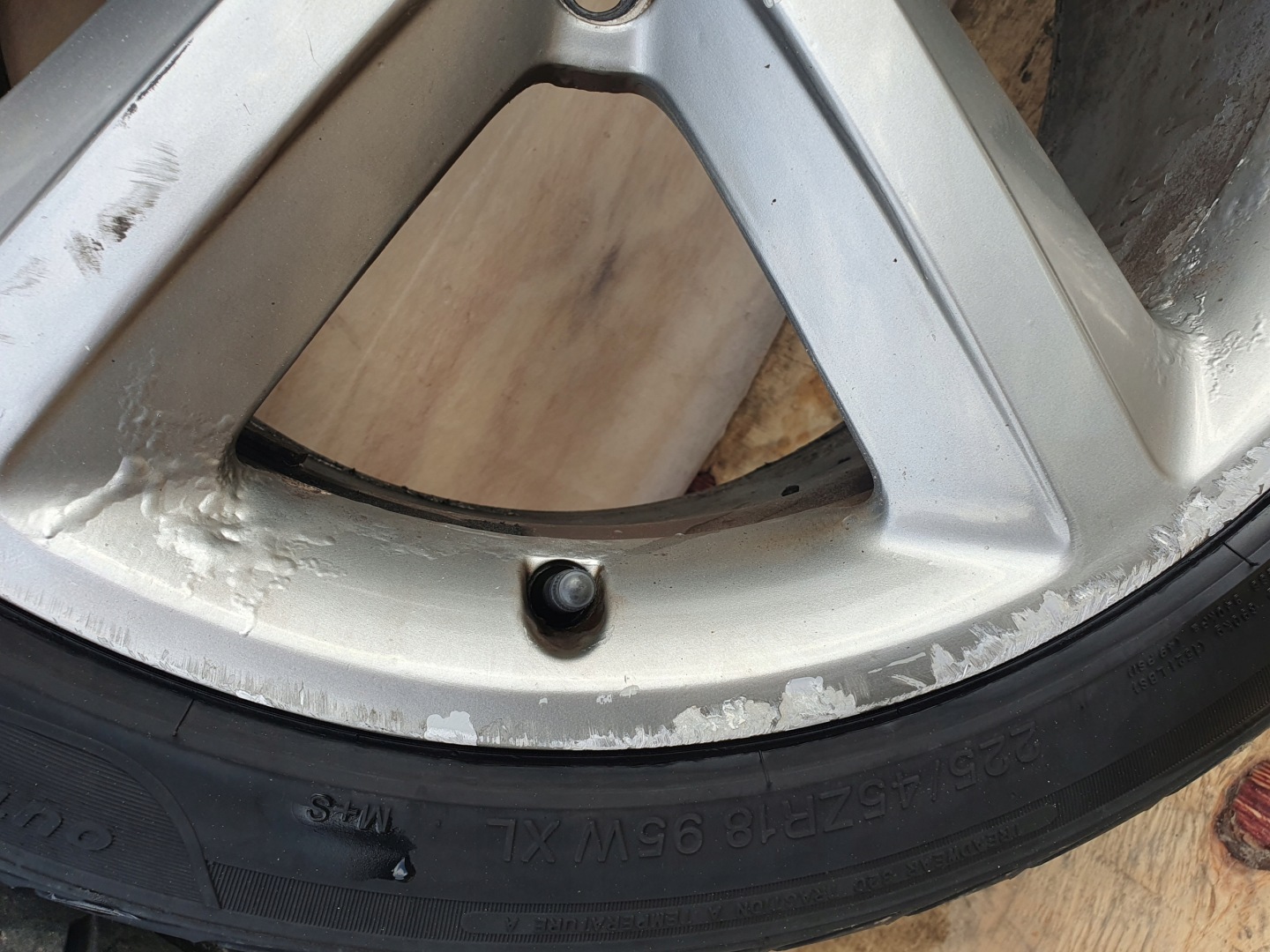 Audi A4 B8 8K0 07- S-line discs aluminium komplet 18"