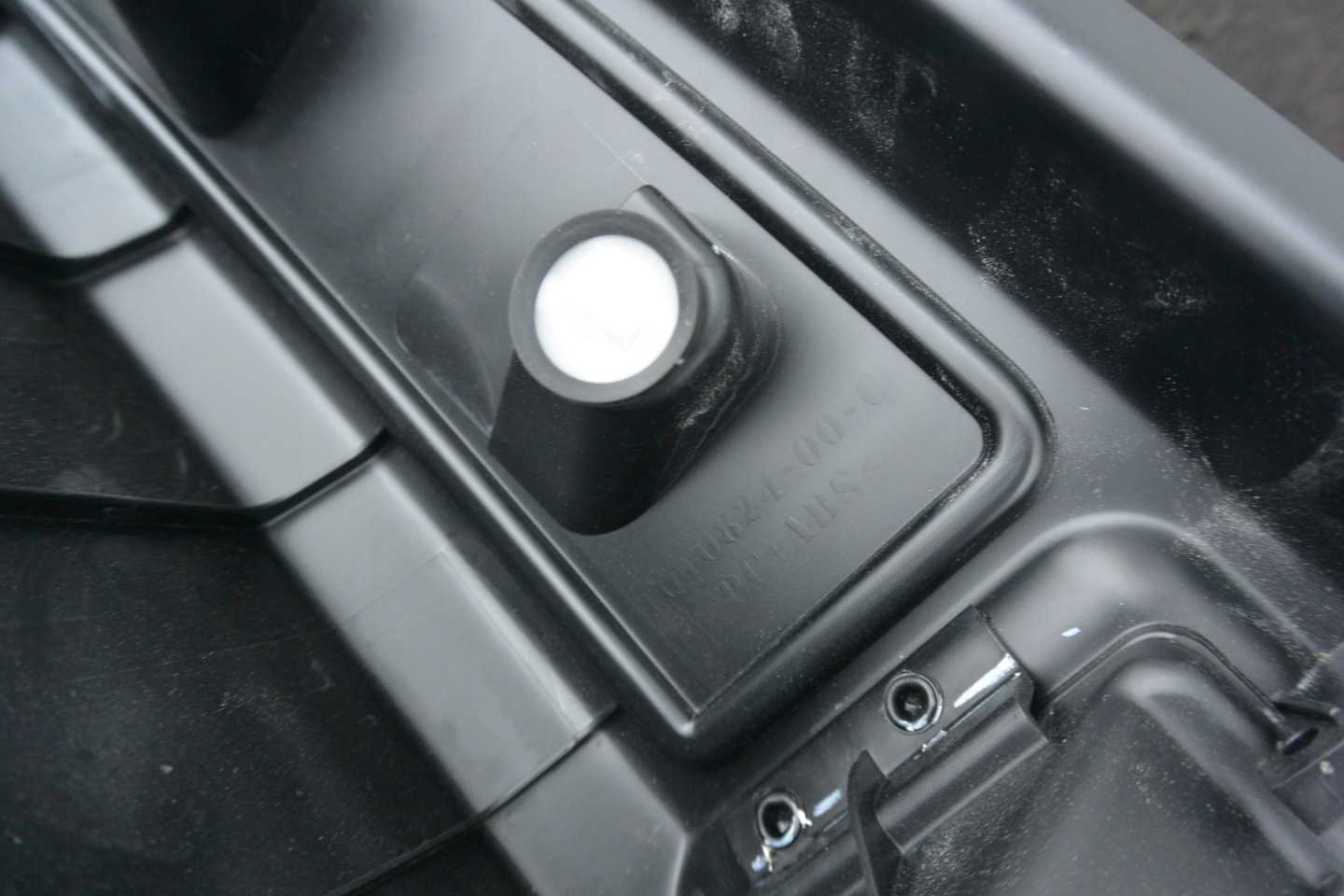 cover supports boot rear part TESLA MODEL S 12-16