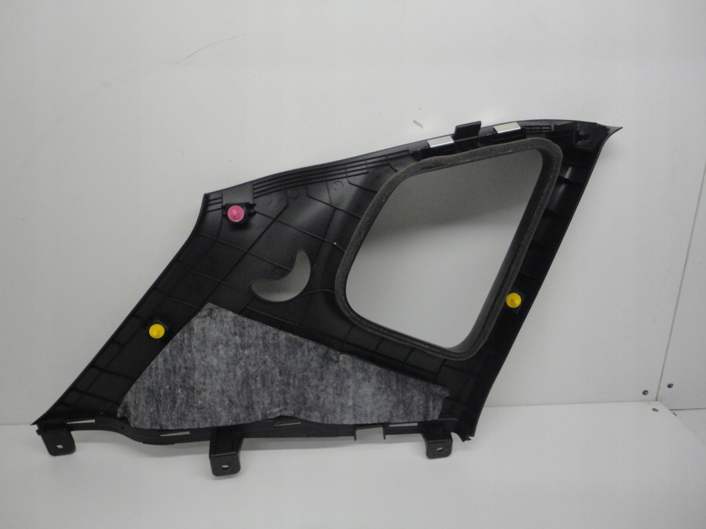 HYUNDAI IX20 Blende Abdeckung SLUPKA rechts heck 2010