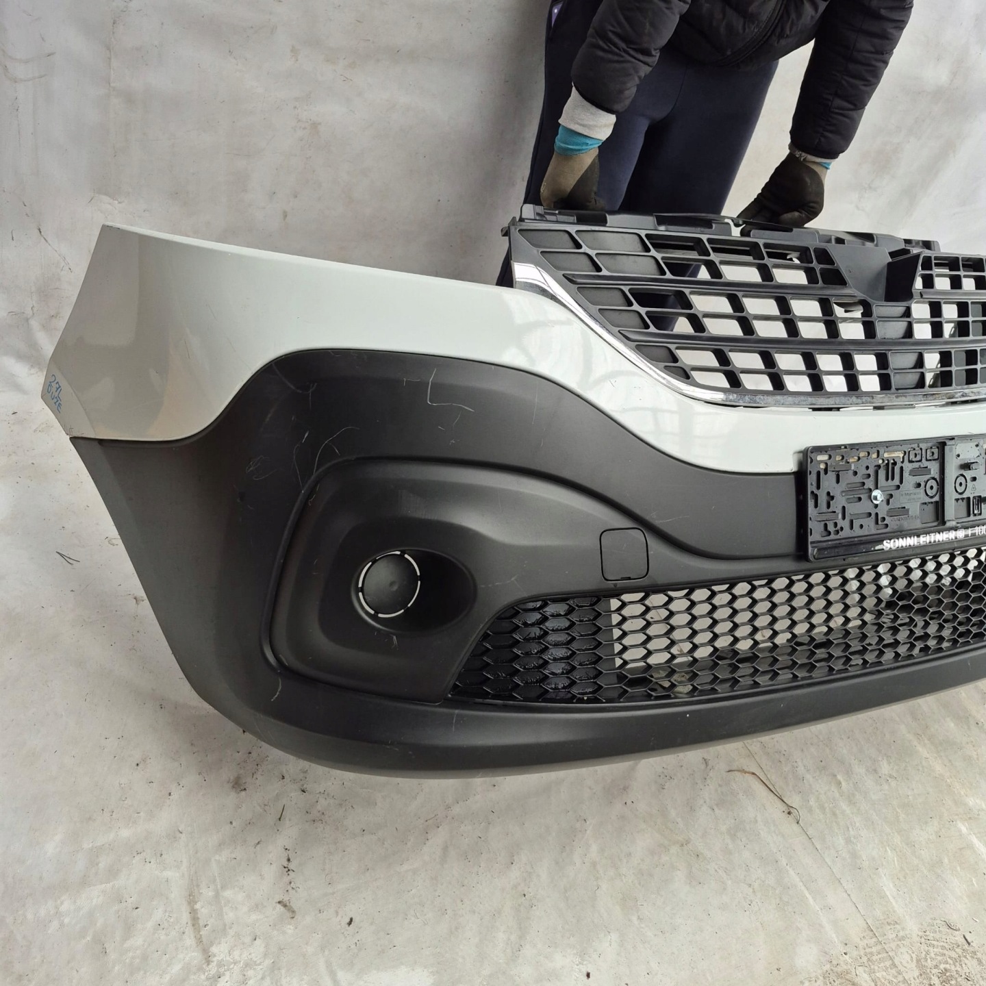 RENAULT TRAFIC III LIFT 19-21 bumper front front grill 620223380R