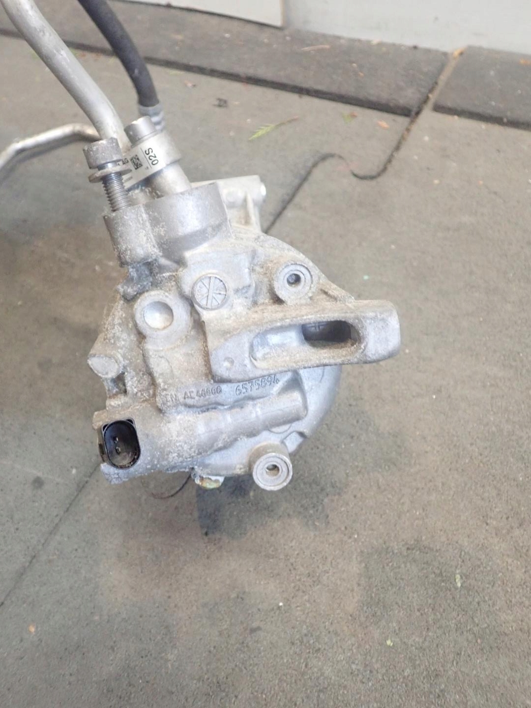 compressor of the air conditioning compressor; VW SEAT SKODA