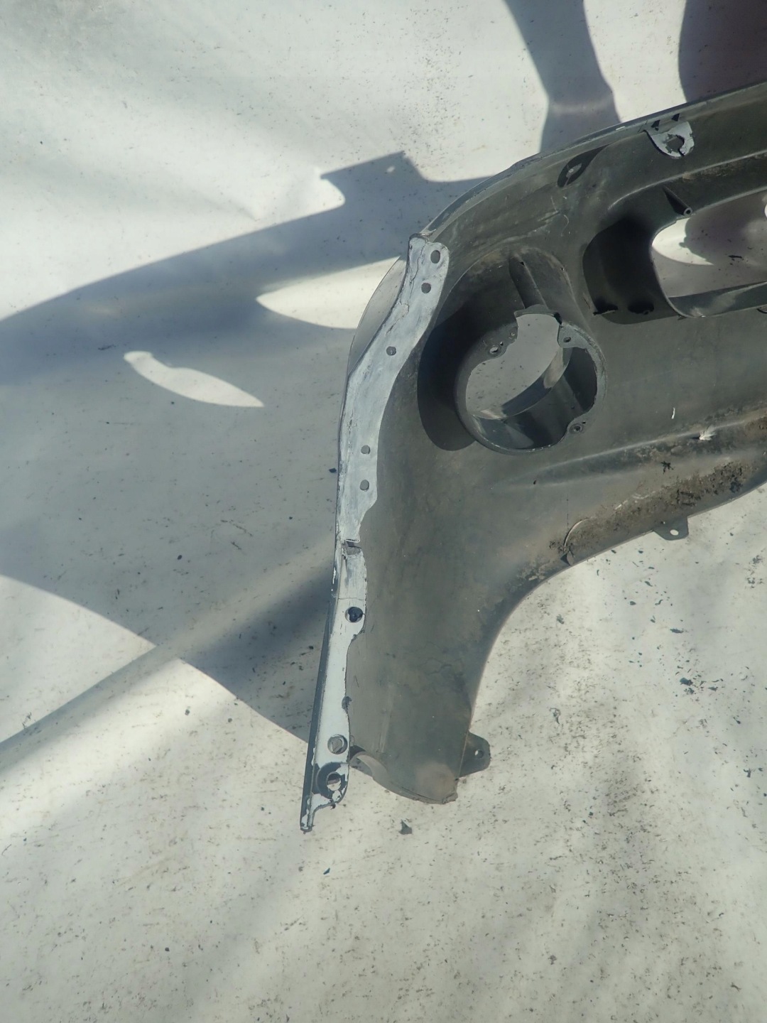 HYUNDAI H1 and 1 97-07 bumper front front