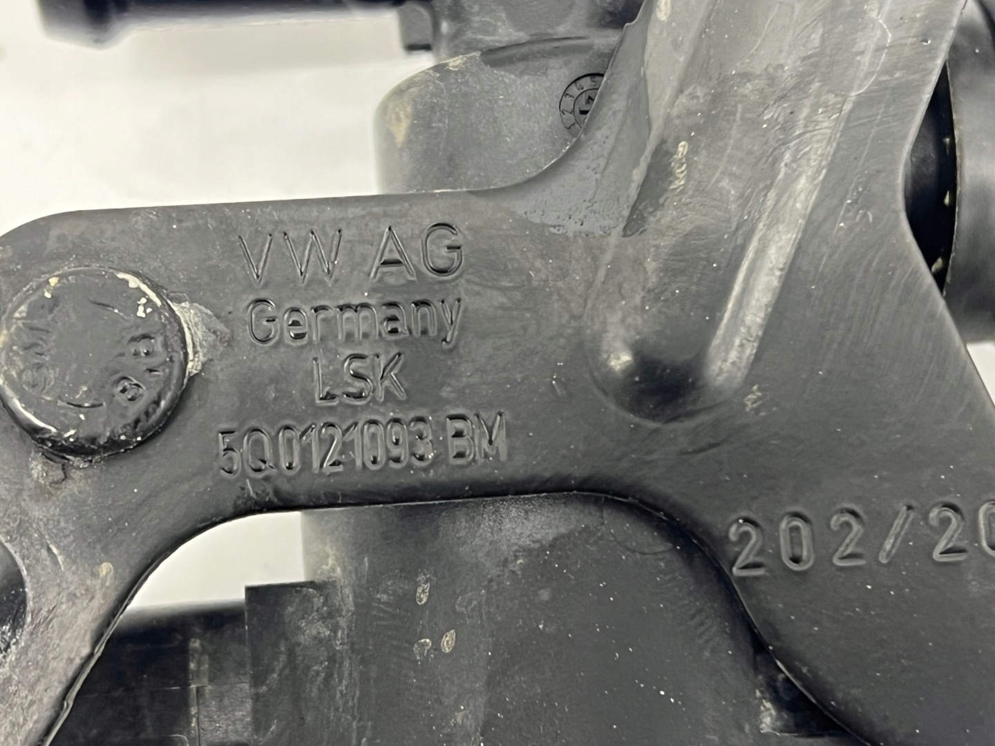 SEAT LEON 4 IV supplementary water pump 5WA122096