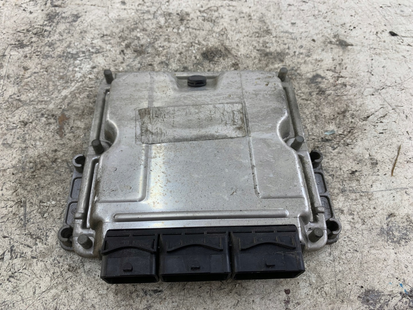 RENAULT SCENIC e 1.9 DCI Centralina Motore computer 8200039569