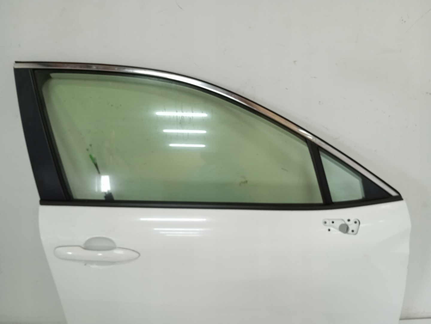 door TOYOTA COROLLA CROSS right front
