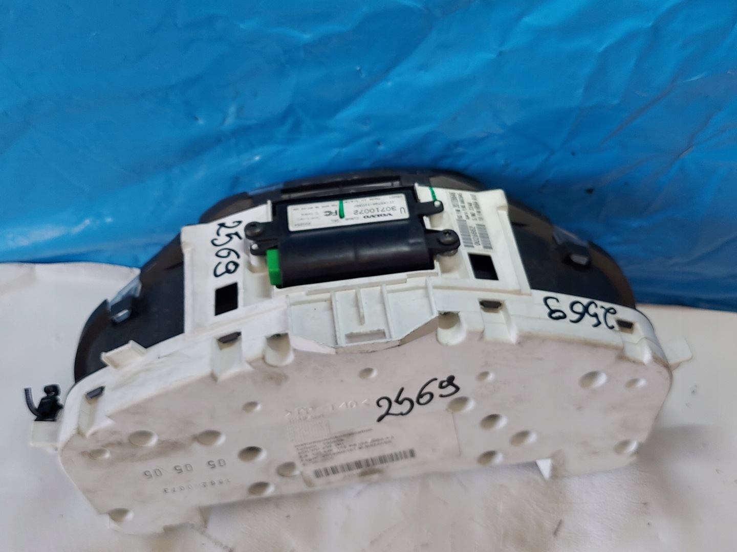 dials clock VOLVO V50 2.4 B 30710072