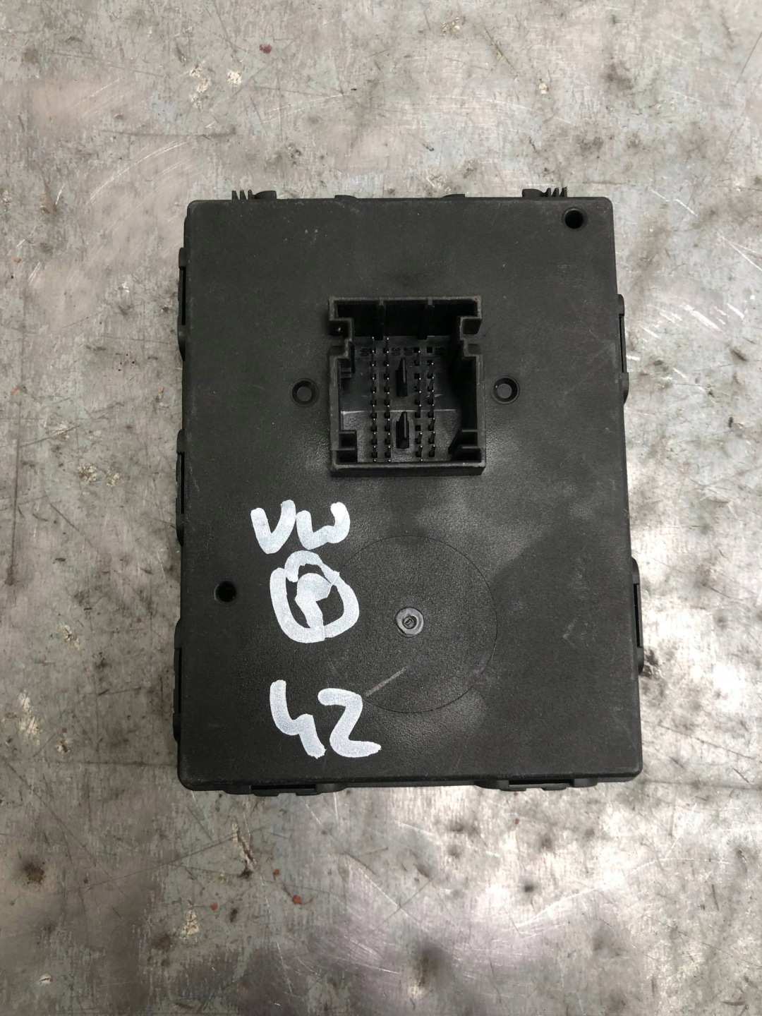 module control unit KESSY KEYLESS VW SKODA AUDI 3Q0959435N