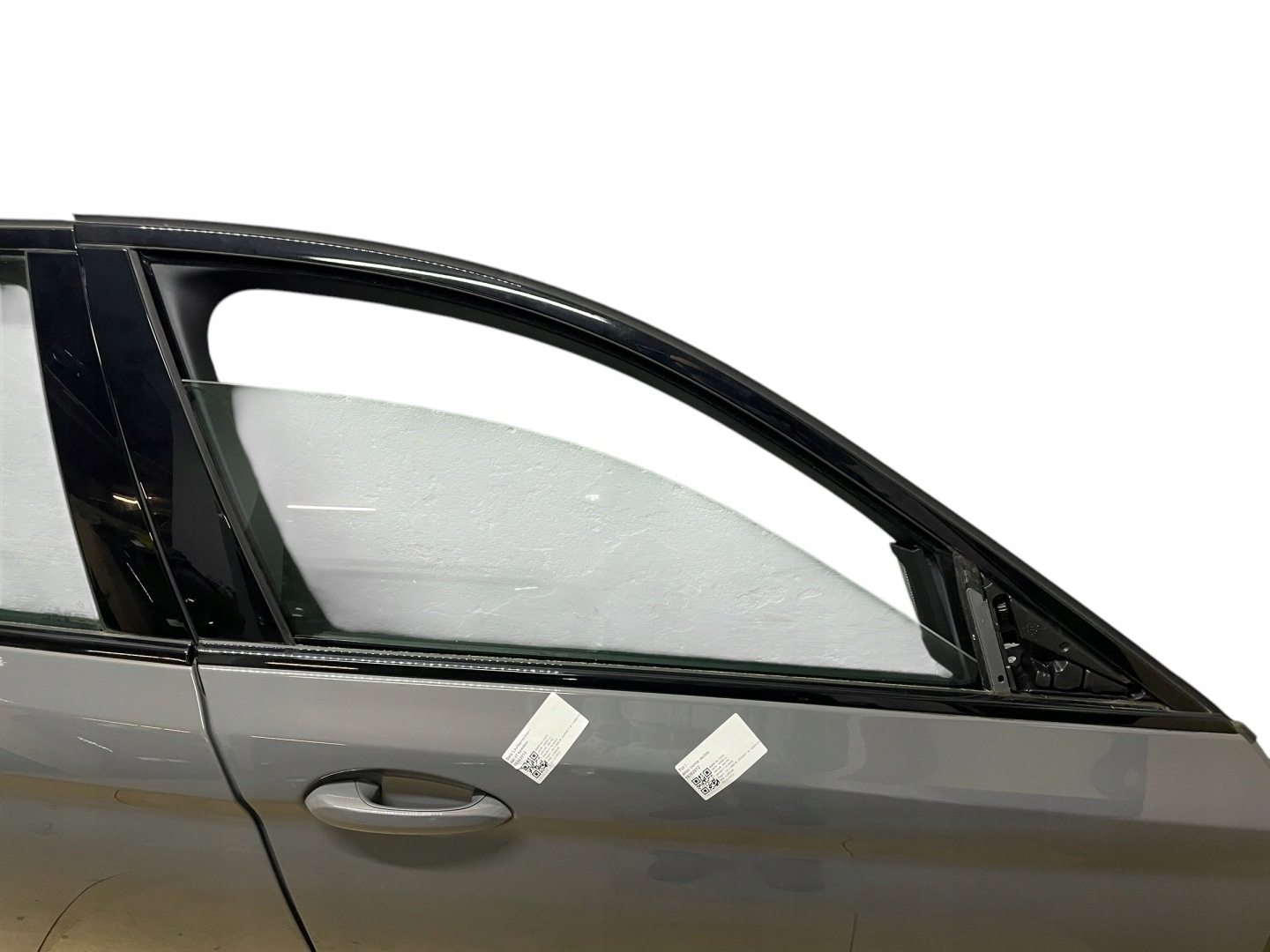 door front right + rear part right SHADOW KEYLESS KOMPLET BMW 5 G30 colour C3E