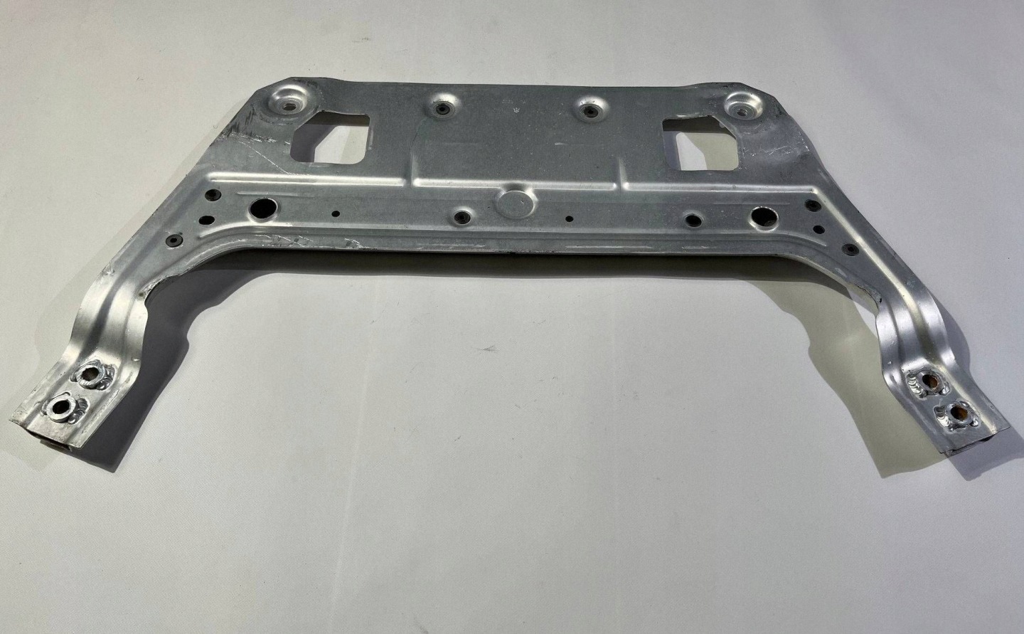 cover lower below engine axle beam console chassis Maserati Levante 3.0 benz