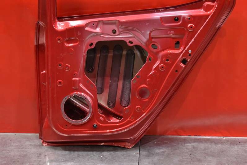 Tür rechts heck hinten rote VW ID.3 17