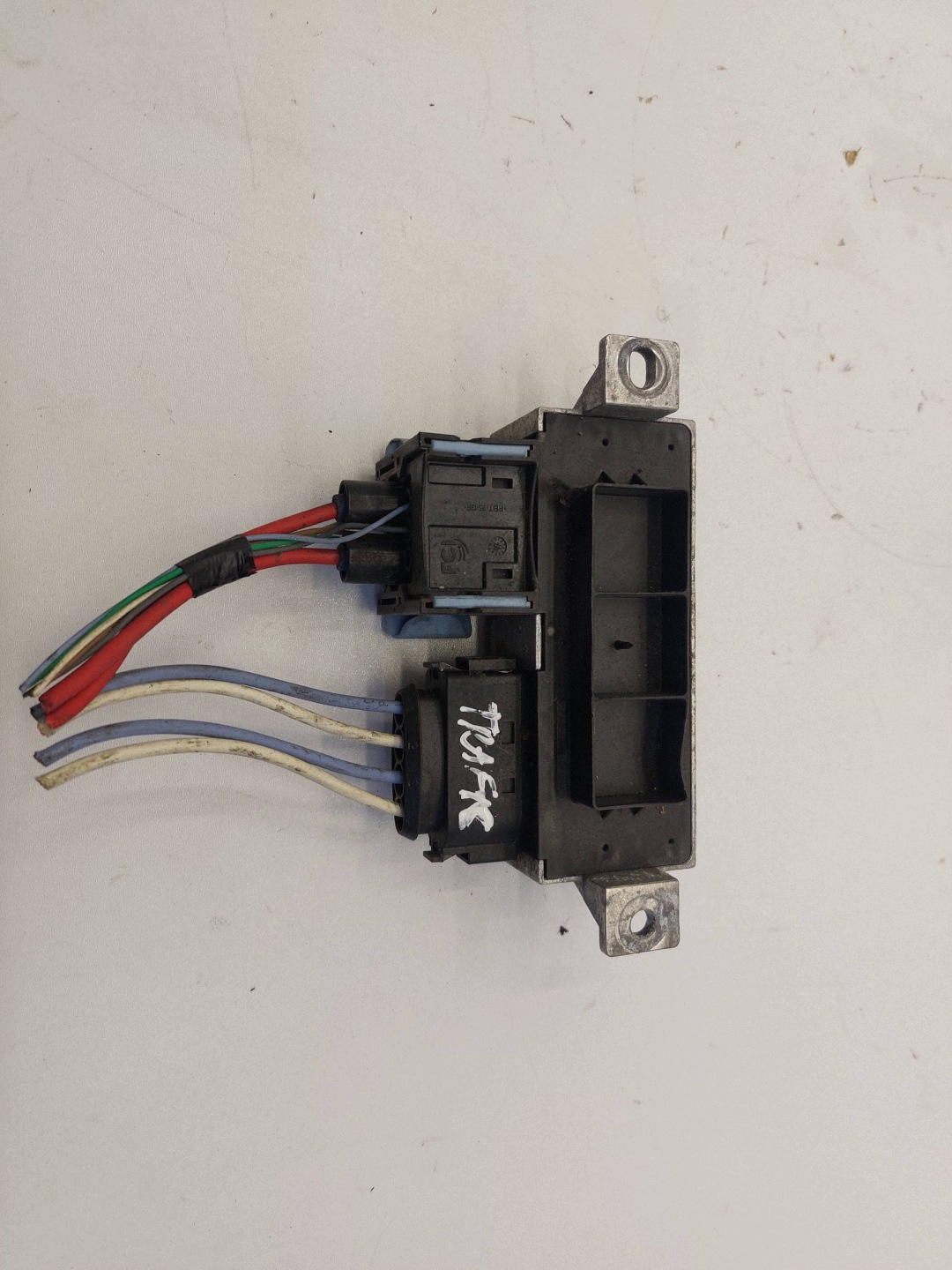 TRAFIC III VIVARO B relay plugs glow 271206395R
