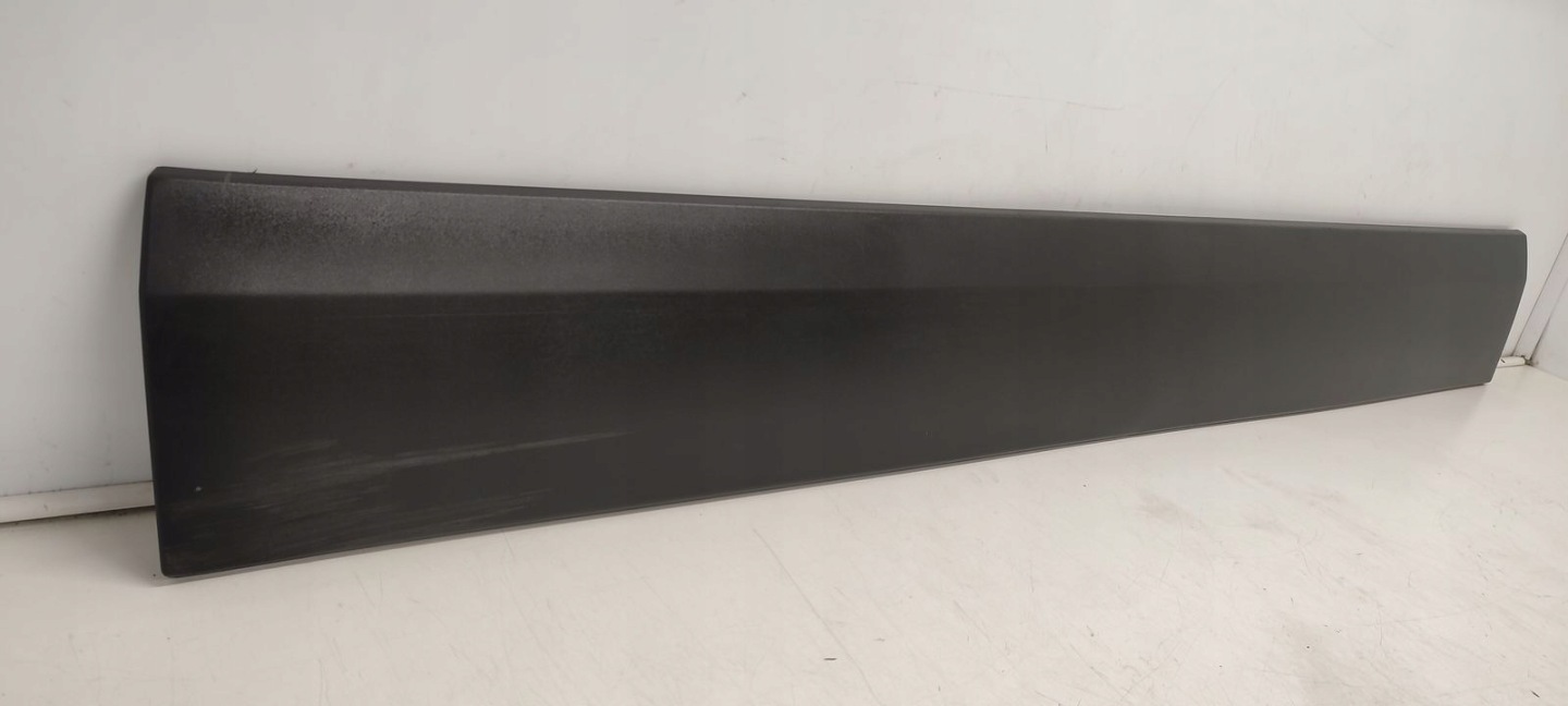 moulding door right bok Mercedes Sprinter 906