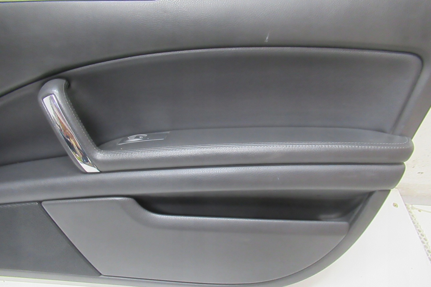 VW PHAETON 06R side door right front EUROPA