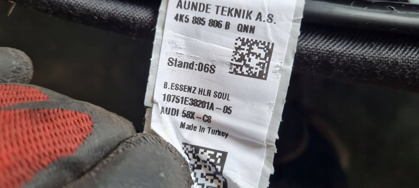 A6 C8 4K Blende Abdeckung Leder SITZ KANAPY heck hinten 4K5885806B