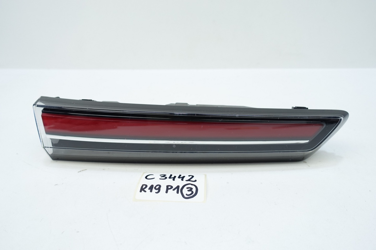 light left rear part left rear OPEL MOKKA B II 2020