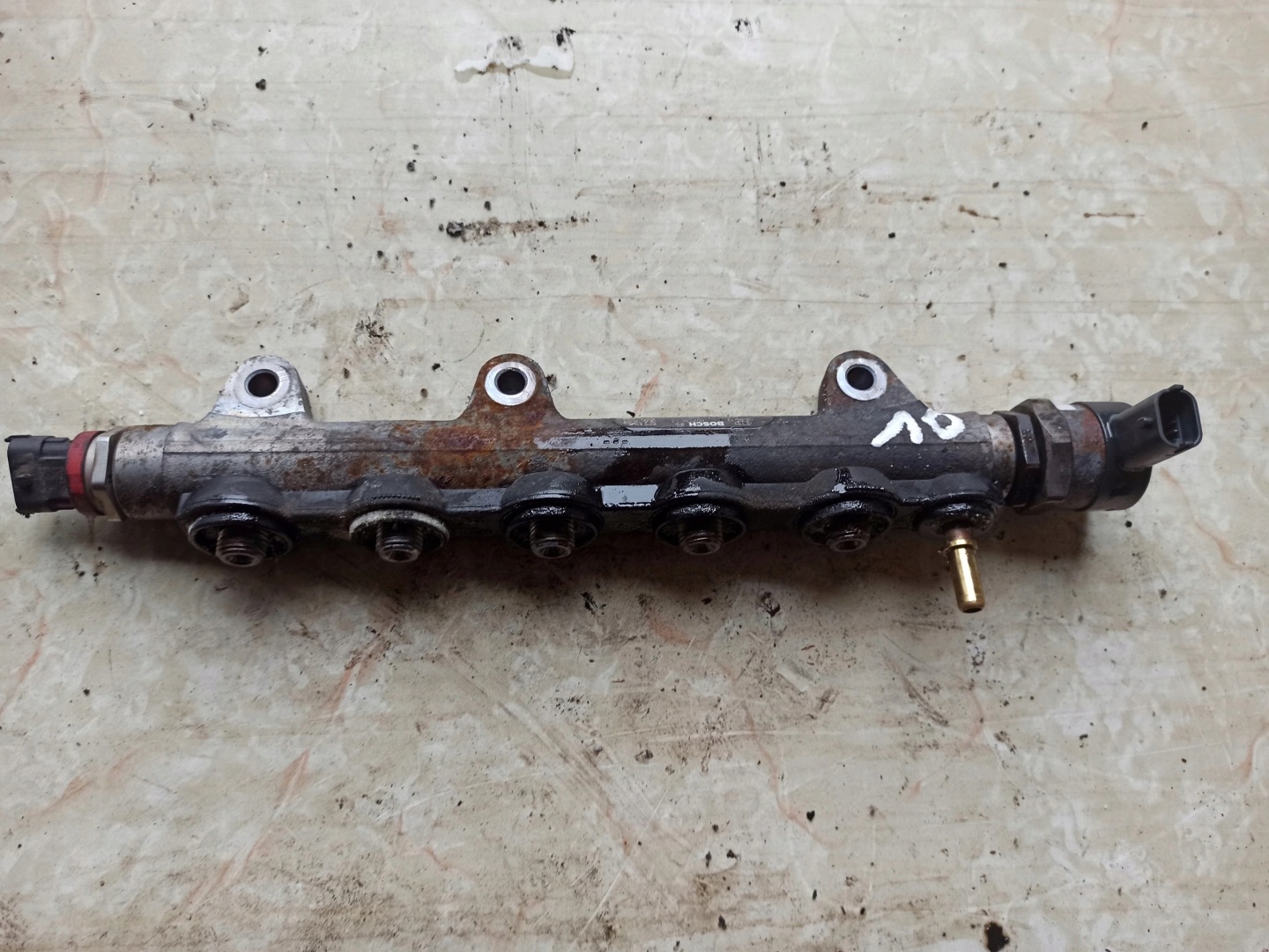 Rampe injection RENAULT NISSAN 2.0 DCI 0445214155