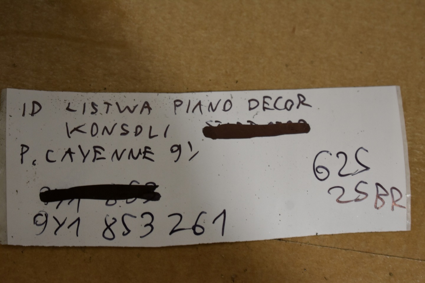 IDEALNA Moulage PIANO DECOR Console PORSCHE CAYENNE 9Y 1