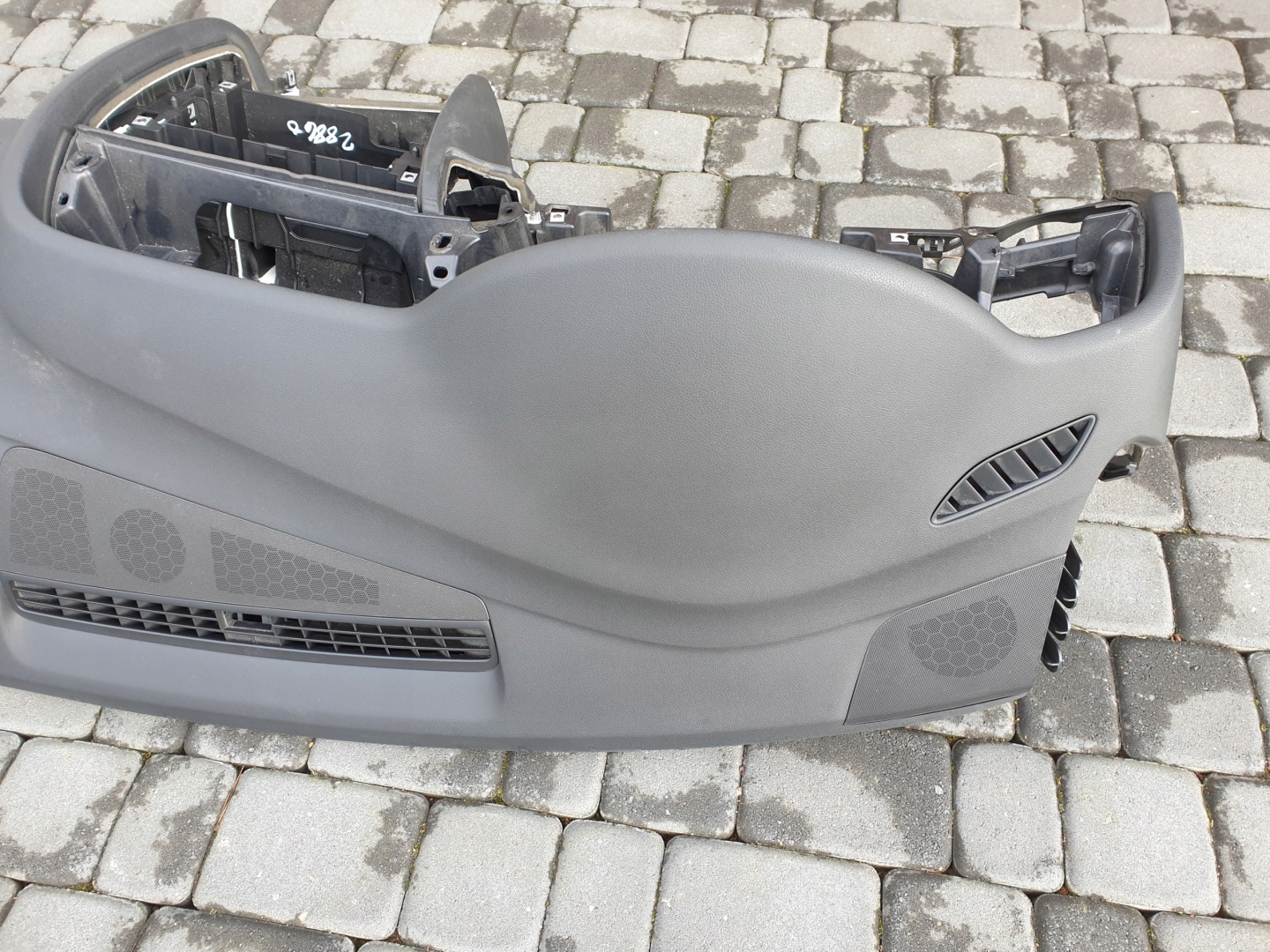 dashboard instrument panel airbags AUDI A4 B8 2008- 8K0