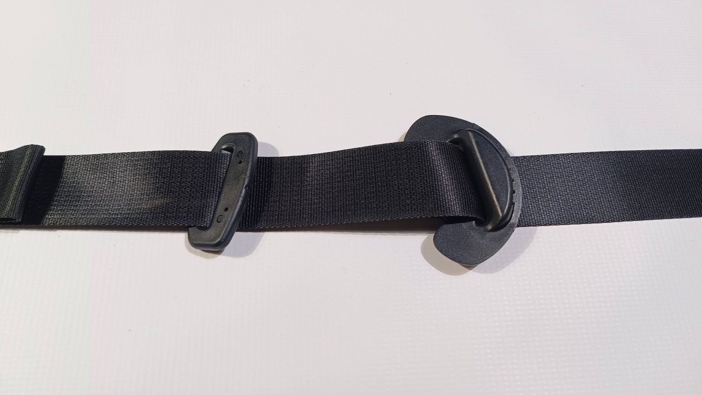 Gurten Sicherheits trzeciego rzedu rechts Ford Explorer V 2011
