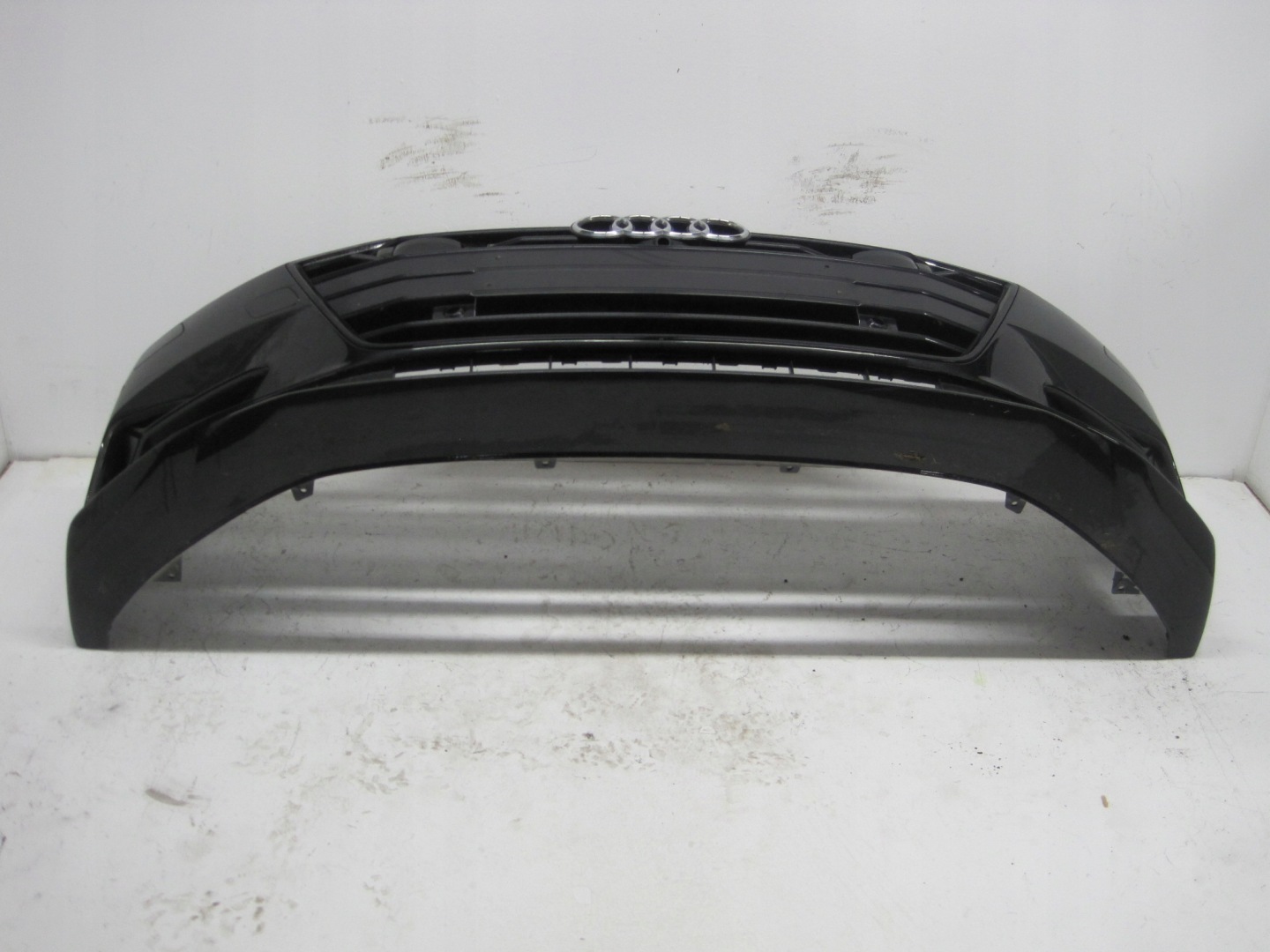 Frontstoßstange AUDI A7 4K8 XENON 19R vorne