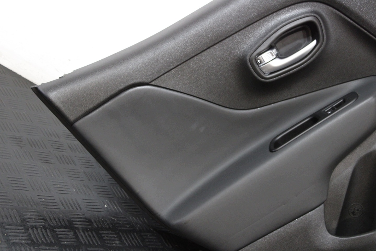 upholstery side door left rear part JEEP RENEGADE
