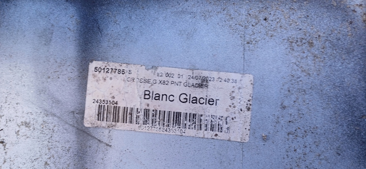 RENAULT TRAFIC III corner left rear part