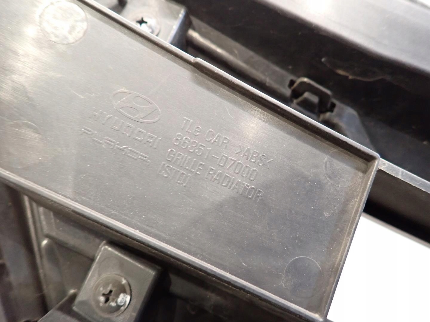 Grill HYUNDAI TUCSON III 2015-2018 86351-D7000
