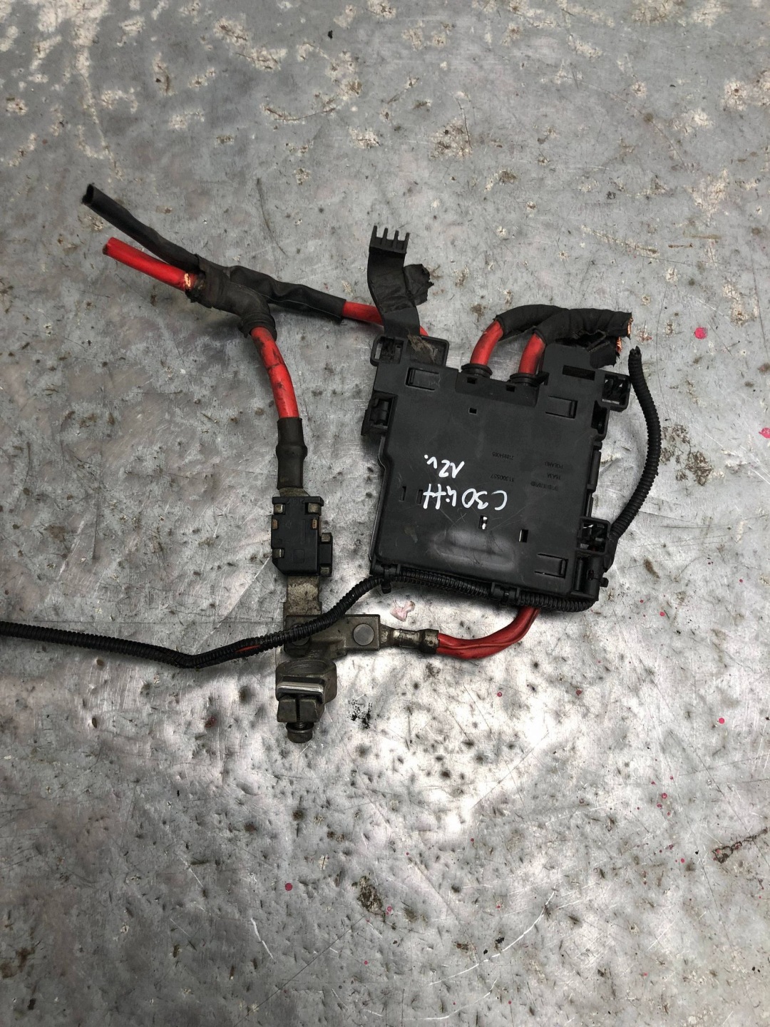 modul der sicherungen klemme plus VOLVO C30 LIFT 31300557