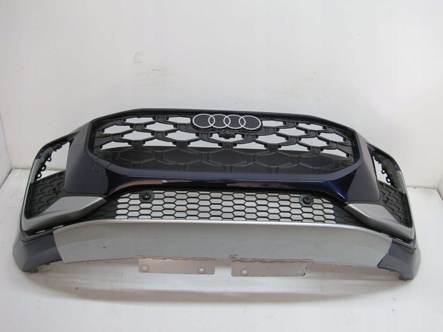 bumper AUDI Q3 83H S-LINE 25R front front