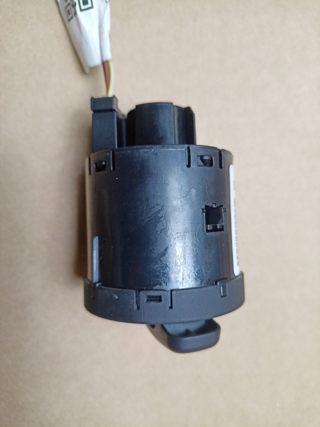 light switch Chrysler Town and Country 5 facelift 2012 68072000AD
