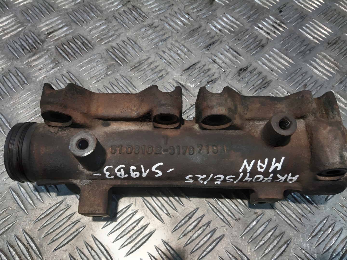 ispušna grana MAN D0836 5108102-3178