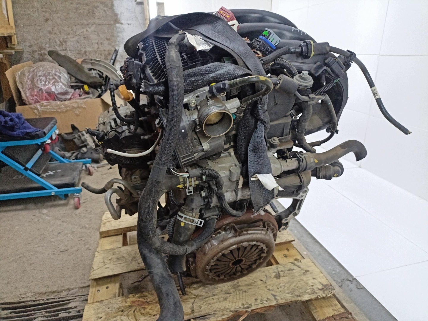 engine complete Citroen C3 2 facelift 2013 HM01