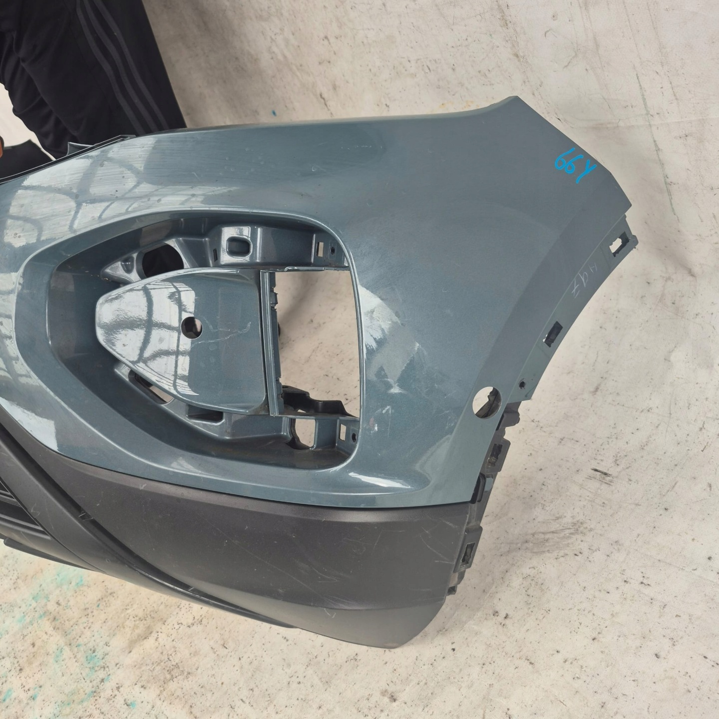 VW T-ROC T ROC LIFT 2GA 21- bumper front front PDC 2GA807217Q
