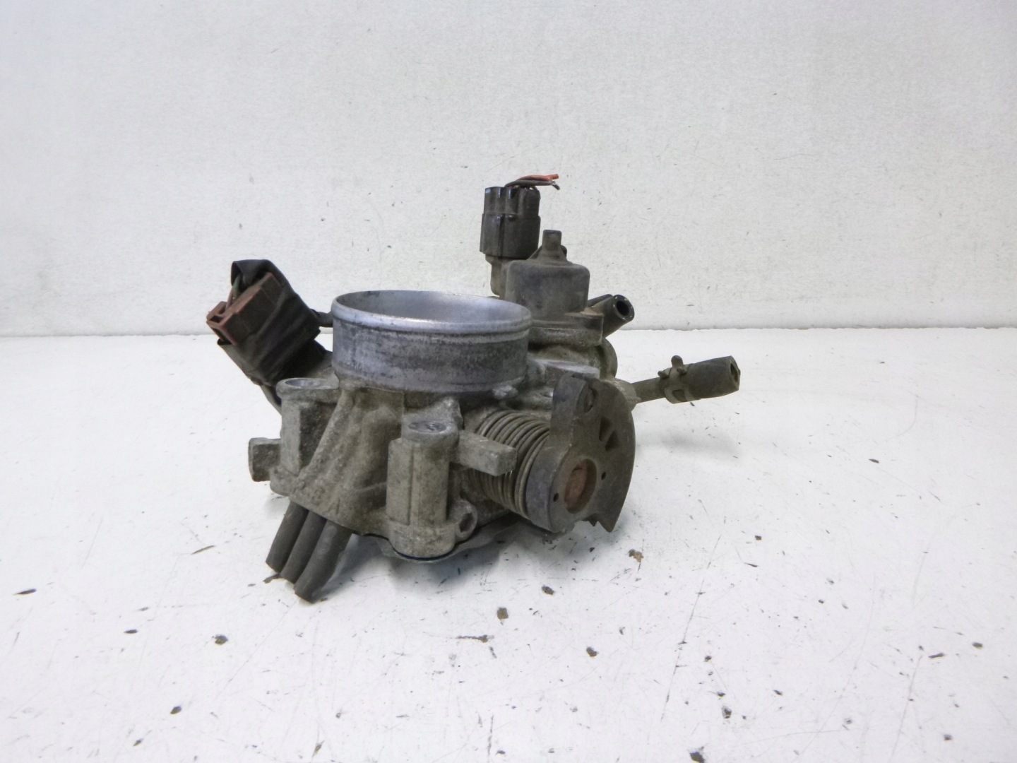 VALVOLA A FARFALLA MITSUBISHI CARISMA 1.6 01R. MIKUNI