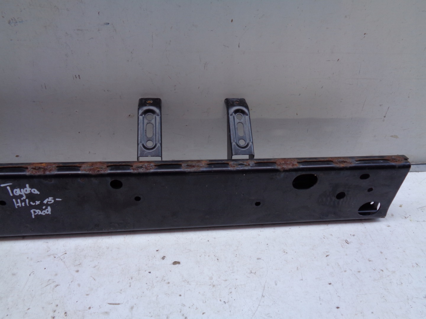 Traversa TRAVERSA paraurti Anteriore TOYOTA HILUX 15