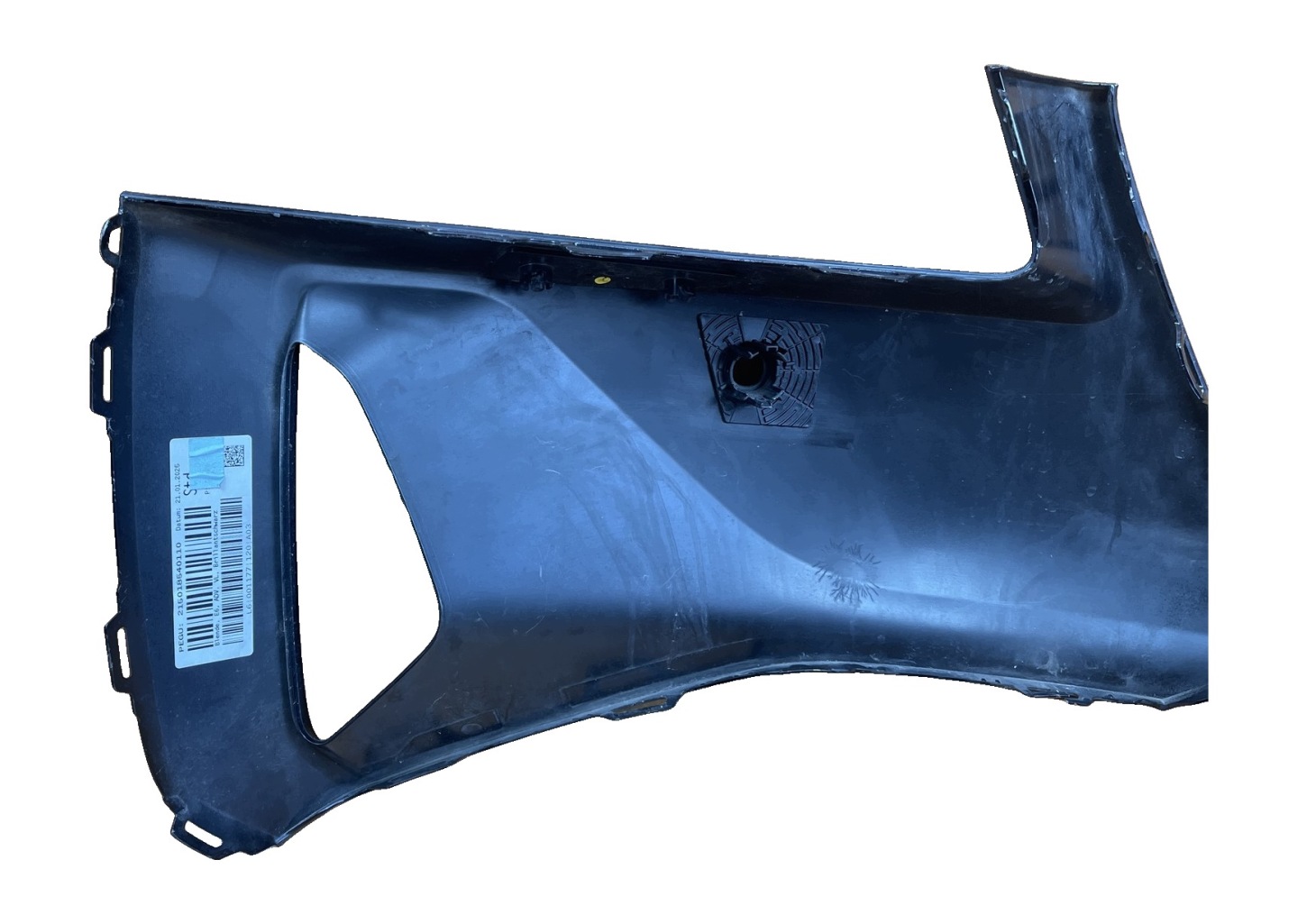 AUDI A6 E-TRON 85E 2024- grid spoiler of a bumper front left 85E807767A