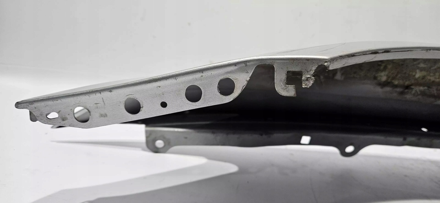 blatník levý předek AUDI A6 C7 4G0 2011-18 originál