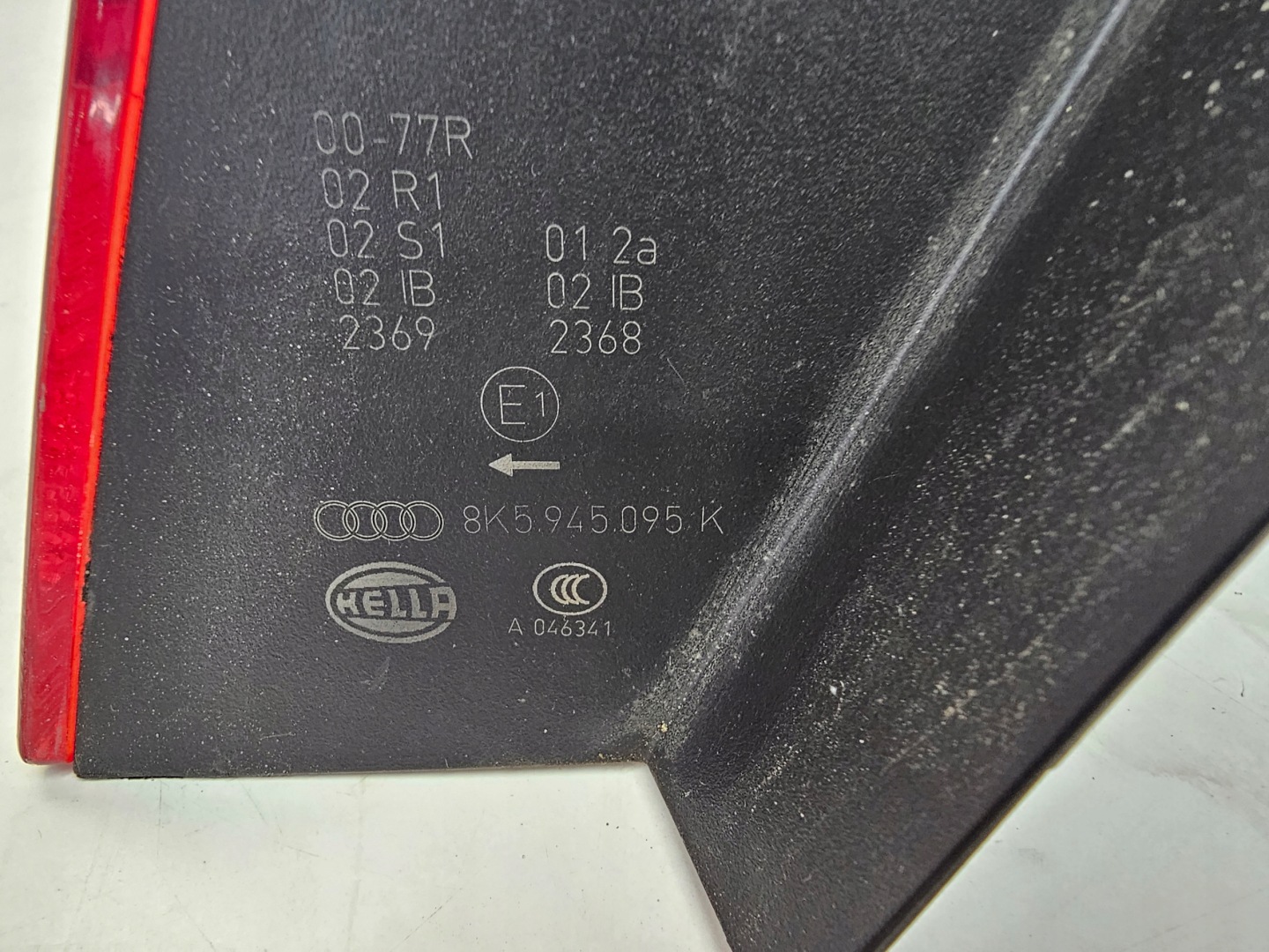 light left rear part W fender AUDI A4 B8 8K5945095K LED